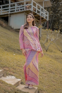AS-IS Ayana Kurung Batik in Soft Pink